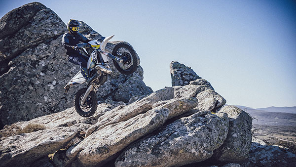 2022 എൻ‌ഡ്യൂറോ ശ്രേണി വെളിപ്പെടുത്തി ഹസ്‌ഖ്‌വർണ