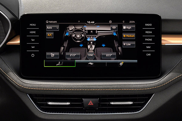 കൂടുതൽ മിടുക്കാനായി, പുത്തൻ ഫാബിയ ഹാച്ച്ബാക്കിനെ അവതരിപ്പിച്ച് സ്കോഡ 