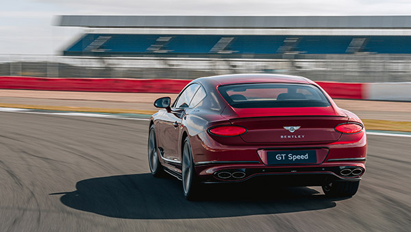 ലോകത്തിലെ ഏറ്റവും വലിയ ബ്രേക്കിംഗ് സിസ്റ്റവുമായി ബെന്റ്ലി കോണ്ടിനെന്റൽ GT സ്പീഡ്