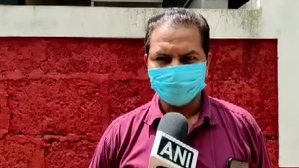 കൊവിഡ് പ്രതിസന്ധിയിൽ കൈതാങ്ങായി മിനി ഓട്ടോ ആംബുലൻസ് സേവനവുമായി മലയാളി