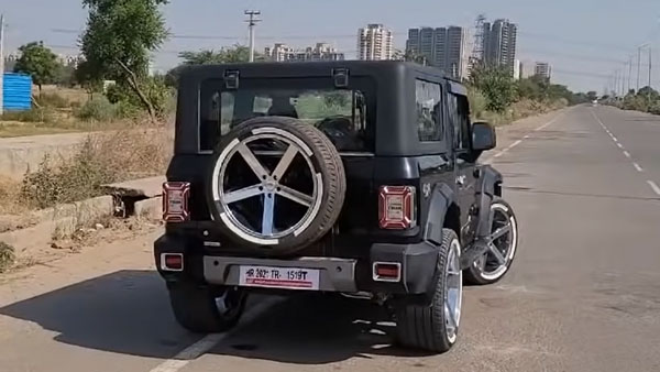 22 ഇഞ്ചിന്റെ കൂറ്റന്‍ അലോയ് വീലും സ്‌പോര്‍ട്ടി ലുക്കും; മഹീന്ദ്ര ഥാര്‍ ഒരുങ്ങിയത് ഇങ്ങനെ