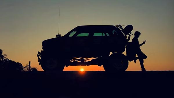 ഫീനിക്സ് പക്ഷിയെപ്പോലെ വീണ്ടും നിരത്തിലെത്തി മാരുതി 800 മോൺസ്റ്റർ ട്രക്ക്