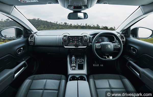 അരങ്ങേറ്റം മനോഹരമാക്കി സിട്രണ്‍ C5 എയര്‍ക്രോസ്; ആദ്യമാസത്തെ വില്‍പ്പനകണക്കുകള്‍ ഇങ്ങനെ