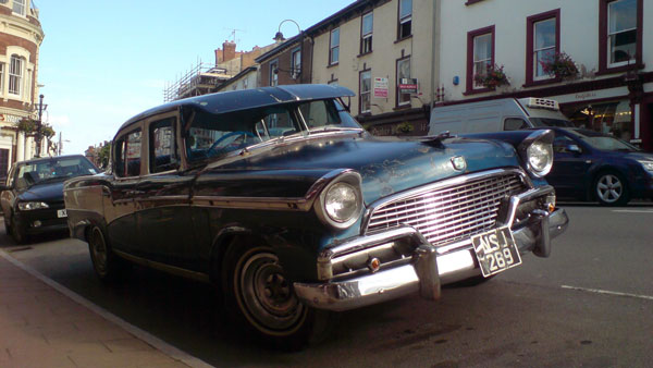 വർഷങ്ങൾക്ക് ശേഷം വീണ്ടും മാതൃമണ്ണിൽ തിരിച്ചെത്തി KLT 1; കേരളത്തിൽ അദ്യമായി രജിസ്റ്റർ ചെയ്ത കാറിന്റെ കഥ