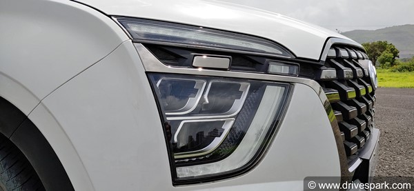 ഫീച്ചര്‍ സമ്പന്നം, സുഖസവാരി; ഹ്യുണ്ടായി അല്‍കസാറിന്റെ ആദ്യഡ്രൈവ് വിശേഷങ്ങള്‍