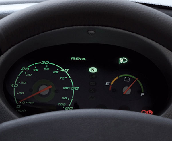 മറന്നോ ഇലക്‌ട്രിക് കാറുകളുടെ മുതുമുത്തച്ഛൻ 'റെവായ്' എന്ന ഇത്തിരികുഞ്ഞനെ