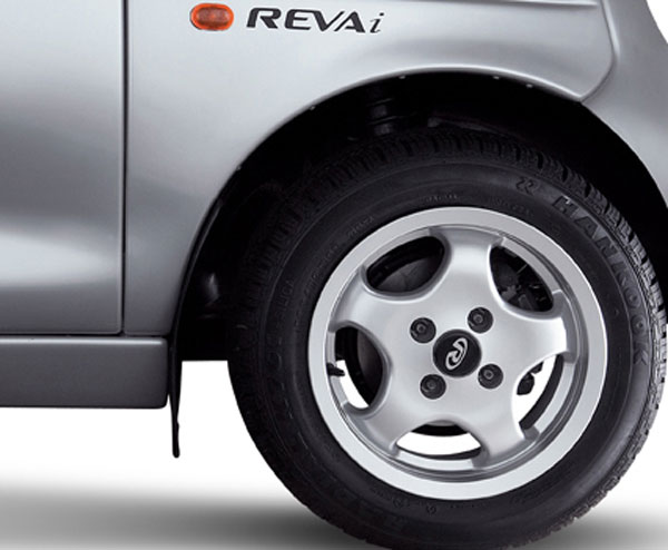 മറന്നോ ഇലക്‌ട്രിക് കാറുകളുടെ മുതുമുത്തച്ഛൻ 'റെവായ്' എന്ന ഇത്തിരികുഞ്ഞനെ