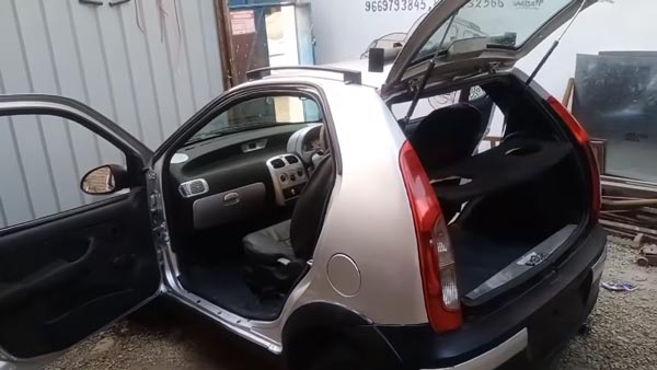 കാഴ്ച്ചയിൽ എന്തൊരു കൗതുകം, പരിചയപ്പെടാം ഇത്തിരിക്കുഞ്ഞൻ ടാറ്റ ഇൻഡിക്കയെ