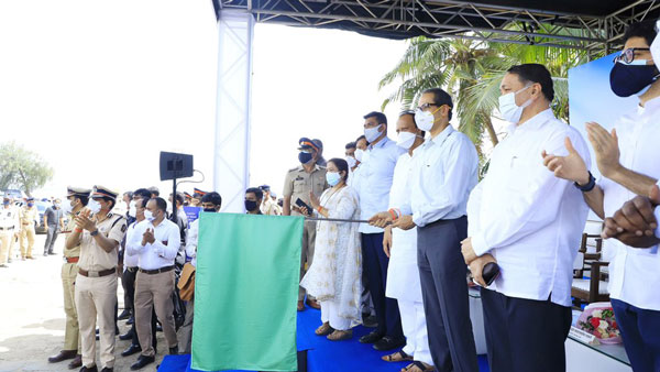 മുംബൈ പൊലീസിലെ പുത്തൻ അതിഥി, ബീച്ച് പട്രോളിംഗിന് ഇനി പോളാരിസ് എടിവി മോഡലുകൾ