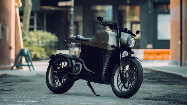 കഫെ-റേസർ ശൈലിയിൽ ലൂണ ഇലക്ട്രിക് മോട്ടോർസൈക്കിൾ അവതരിപ്പിച്ച് ടാർഫോം