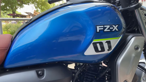ഷോറൂമുകളിൽ എത്തിത്തുടങ്ങി, വിപണിപിടിക്കാൻ പുതിയ യമഹ FZ-X