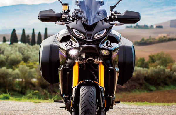 പുതിയ ട്രേസർ 9 GT എബിഎസ് സ്‌പോർട്‌സ് ടൂററിനെ അവതരിപ്പിച്ച് യമഹ 