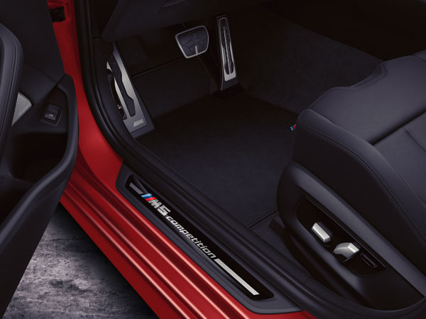 M5 കോംപറ്റീഷൻ പെർഫോമെൻസ് സെഡാൻ ഇന്ത്യയിൽ അവതരിപ്പിച്ച് ബിഎംഡബ്ല്യു; വില 1.62 കോടി രൂപ