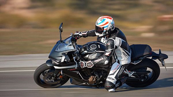 ഇന്ത്യയിൽ 2021 CBR 650 R, CB 650 R മോഡലുകളുടെ ഡെലിവറികൾ ആരംഭിച്ച് ഹോണ്ട