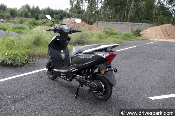 ഇലക്ട്രിക് വിപണിയില്‍ ശക്തരാകാന്‍ ആംപിയര്‍; ഡീലര്‍ഷിപ്പ് ശ്യംഖകളുടെ എണ്ണം വ്യാപിപ്പിച്ചു