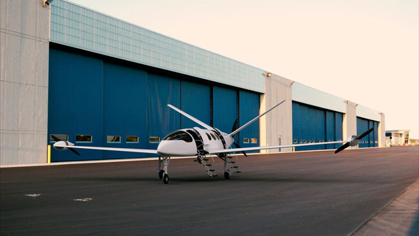 ആകാശത്തും ഇനി ഇലക്‌ട്രിക്; കാർഗോ ഇ-വിമാനവുമായി ഏവിയേഷൻ ആലീസ്