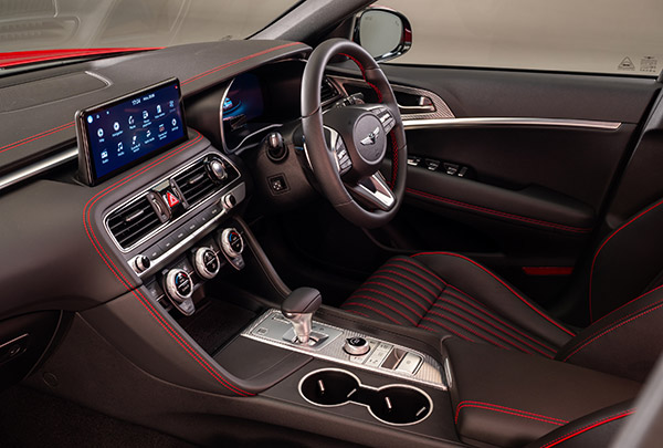 G 70 ഷൂട്ടിംഗ് ബ്രേക്ക് 2021 ഗുഡ്‌വുഡ് ഫെസ്റ്റിവലിൽ അവതരിപ്പിച്ച് ജെനസിസ്