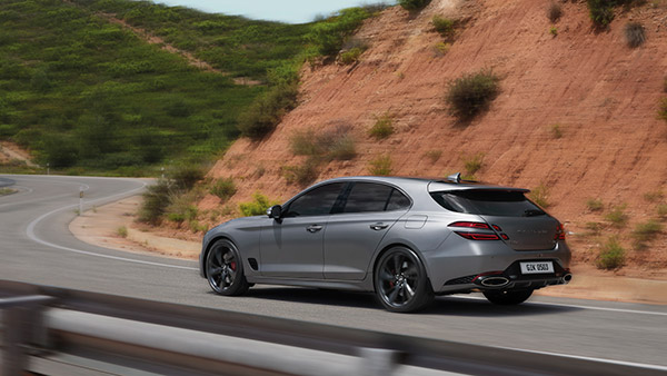 G 70 ഷൂട്ടിംഗ് ബ്രേക്ക് 2021 ഗുഡ്‌വുഡ് ഫെസ്റ്റിവലിൽ അവതരിപ്പിച്ച് ജെനസിസ്