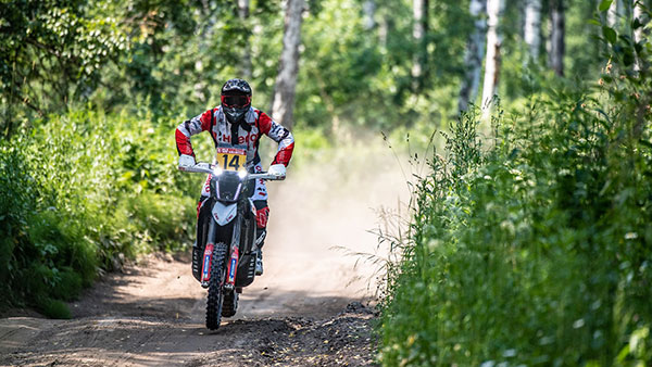 2021 സില്‍ക്ക് വേ റാലി; മൂന്നാം സ്ഥാനം കരസ്ഥമാക്കി ഹീറോ മോട്ടോര്‍സ്‌പോര്‍ട്‌സ് ടീം