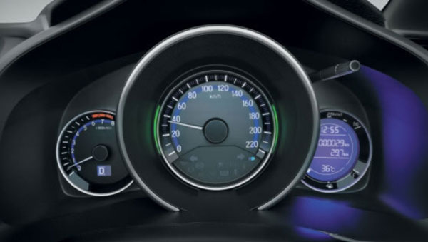 ഇന്‍സ്ട്രുമെന്റ് ക്ലസ്റ്ററിനുമുണ്ട് ഒരു ഭംഗി; മികച്ച ഇന്‍സ്ട്രുമെന്റ് ക്ലസ്റ്ററുള്ള ഏതാനും ഹാച്ച്ബാക്ക് മോഡലുകള്‍