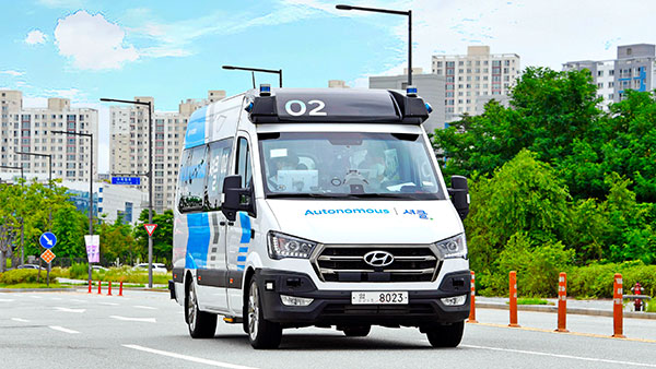 സംഭവം കൊള്ളാം; ഓട്ടോണമസ് ടാക്‌സി സർവീസുമായി ഹ്യുണ്ടായി 