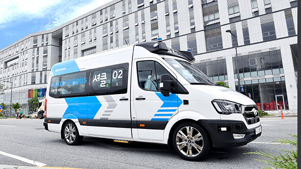 സംഭവം കൊള്ളാം; ഓട്ടോണമസ് ടാക്‌സി സർവീസുമായി ഹ്യുണ്ടായി 