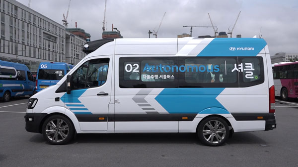 സംഭവം കൊള്ളാം; ഓട്ടോണമസ് ടാക്‌സി സർവീസുമായി ഹ്യുണ്ടായി 