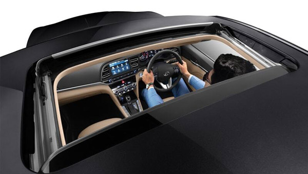 കാലത്തിനൊപ്പം പടിയിറങ്ങി വന്ന ആഢംബരങ്ങൾ; ഇന്ന് മിഡ് റേഞ്ച് കാറുകളിലും ലഭ്യമായ ലക്ഷ്വറി ഫീച്ചറുകൾ