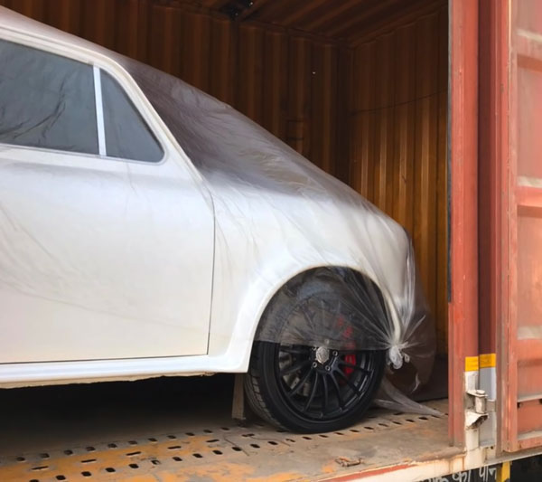 കണ്ണഞ്ചിപ്പിക്കും 200 bhp കരുത്തുമായി പരിഷ്കരിച്ച സൂപ്പർ അംബാസഡർ