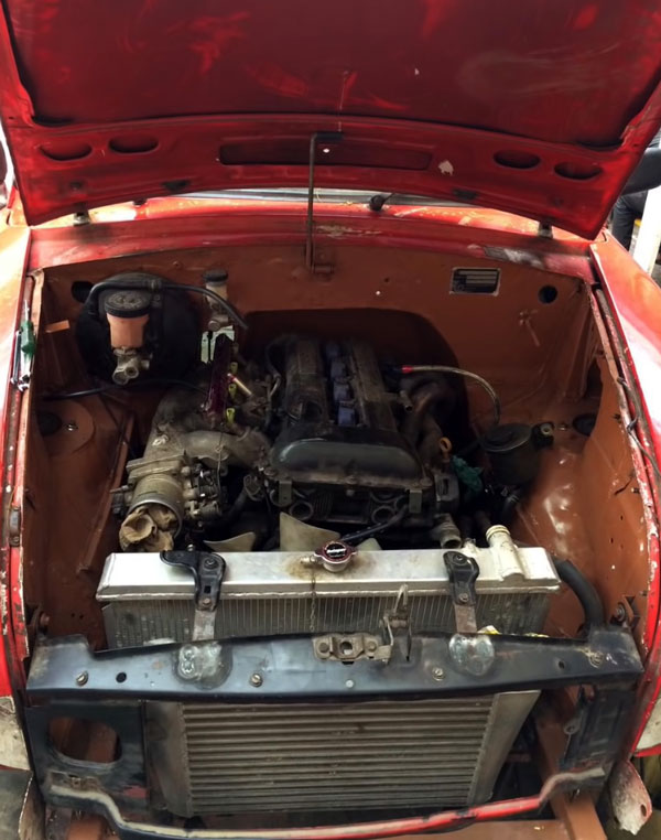 കണ്ണഞ്ചിപ്പിക്കും 200 bhp കരുത്തുമായി പരിഷ്കരിച്ച സൂപ്പർ അംബാസഡർ