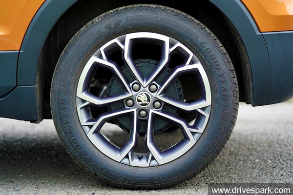 കുഷാക്കിന് വില കൂടുതലല്ലേയെന്ന് ആളുകള്‍?; വ്യക്തത വരുത്തി സ്‌കോഡ