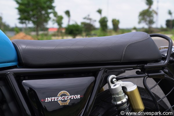 റോയല്‍ എന്‍ഫീല്‍ഡ് നിരയിലെ ക്ലാസിക് താരം; ബിഎസ് VI ഇന്റര്‍സെപ്റ്റര്‍ 650 റിവ്യൂ വിശേഷങ്ങള്‍ ഇതാ