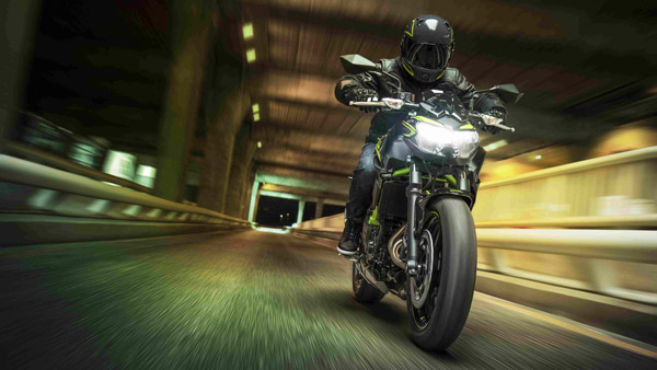 ഒന്നു മിനുങ്ങിയല്ലോ, 2022 മോഡൽ കവസാക്കി Z650 മോഡലിനെ ഇന്ത്യയിൽ അവതരിപ്പിച്ചു; വില 6.24 ലക്ഷം രൂപ