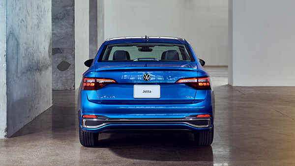 പരിഷ്കരണങ്ങളോടെ 2022 Jetta സെഡാൻ അവതരിപ്പിച്ച് Volkswagen