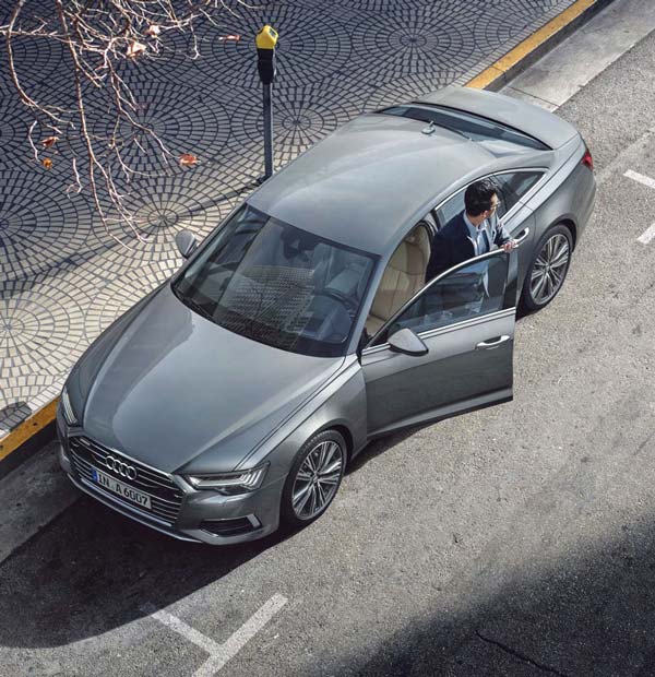 ഞെട്ടിച്ചു! 10.65 ലക്ഷം രൂപ വരെയുള്ള കിടിലൻ ഡിസ്‌കൗണ്ട് ഓഫറുകളുമായി ഔഡി