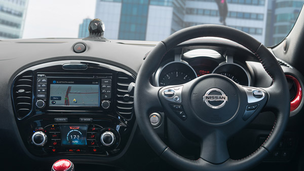 ബ്ലൂടൂത്ത് ചട്ടങ്ങൾക്ക് പിന്നിലെ കേരള MVD അവതരിപ്പിക്കുന്ന പുത്തൻ നിയമം; ഹെൽമെറ്റ് മൗണ്ട് ക്യാമറയുണ്ടേൽ ലൈസൻസ് റദ്ദാക്കും