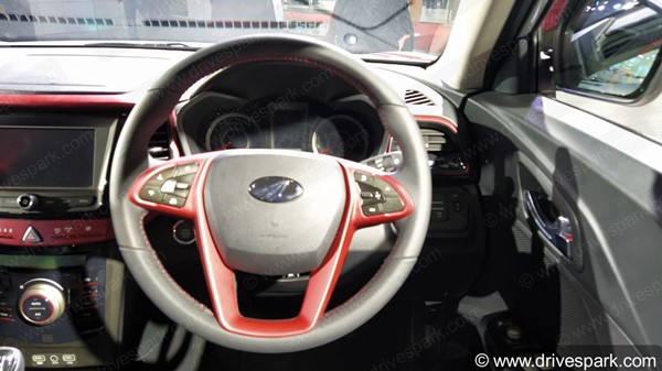 ഒറ്റ ചാർജിൽ 375 കിലോമീറ്റർ; Nexon ഇവിയെ വെല്ലാൻ Mahindra eXUV300 ഇലക്‌ട്രിക് 