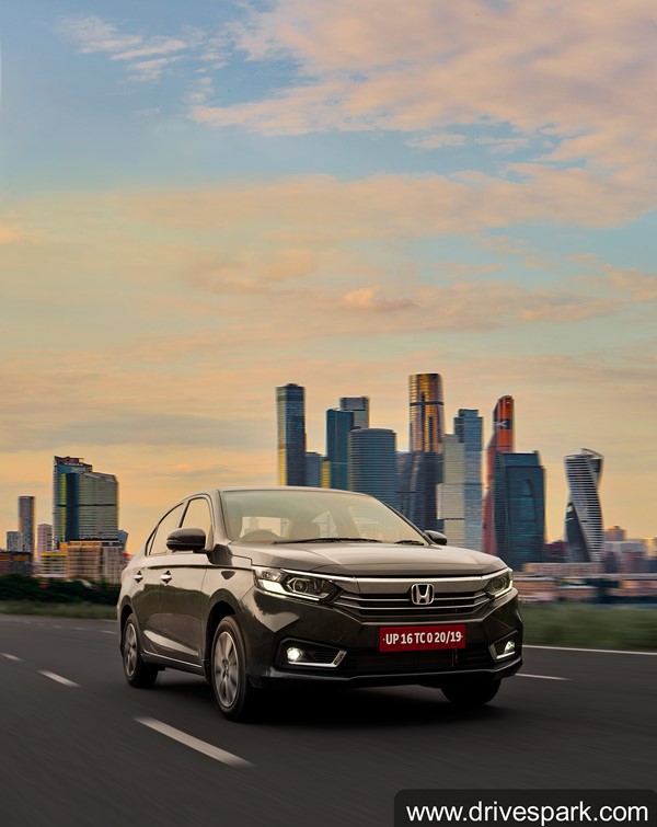 മുഖംമിനുക്കി അമേസിംഗായി; പുതിയ Honda Amaze ഫെയ്‌സ്‌ലിഫ്റ്റിന്റെ റിവ്യൂ വിശേഷങ്ങൾ
