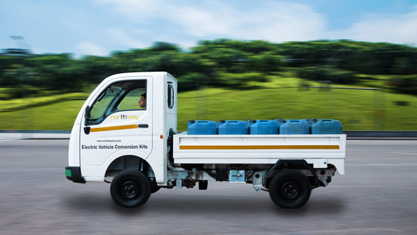 മുടക്കിയത് 5 ലക്ഷം; Maruti Dzire-നെ ഇലക്ട്രിക്കിലേക്ക് മാറ്റി Northway Motorsport