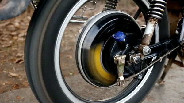 പെട്രോൾ ബൈക്കുകൾ ഇനി ഈസിയായി ഇവികളാക്കാം; ആദ്യ RTO അംഗീകൃത 2-വീലർ ഇലക്ട്രിക് കൺവെർഷൻ കിറ്റ്