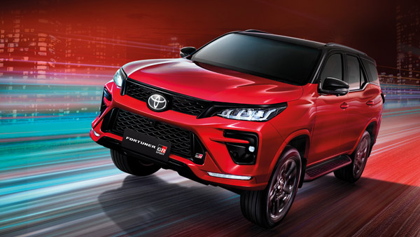 GR സ്പോർട്ടി വേരിയന്റിൽ അണിഞ്ഞൊരുങ്ങി Toyota Fortuner ലെജൻഡർ
