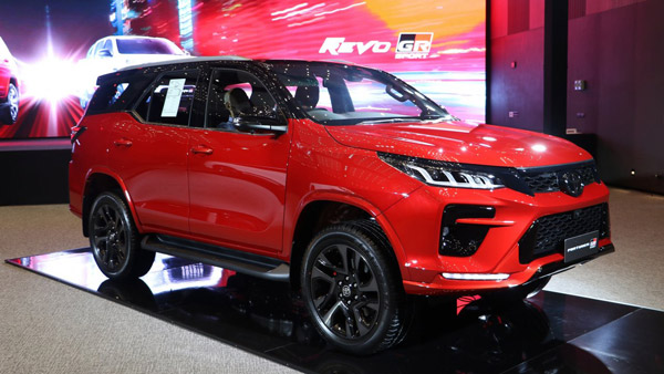 GR സ്പോർട്ടി വേരിയന്റിൽ അണിഞ്ഞൊരുങ്ങി Toyota Fortuner ലെജൻഡർ