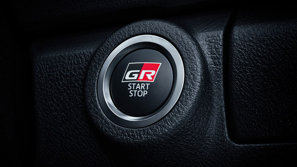 GR സ്പോർട്ടി വേരിയന്റിൽ അണിഞ്ഞൊരുങ്ങി Toyota Fortuner ലെജൻഡർ