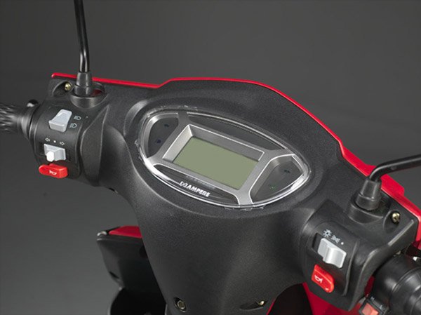 ആവശ്യക്കാര്‍ വര്‍ധിച്ചു; ഇലക്ട്രിക് ശ്രേണിയില്‍ പുതിയ നാഴികക്കല്ല് പിന്നിട്ട് ആംപിയര്‍