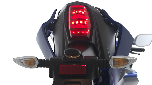 അവതരണത്തിന് മുന്നോടിയായി Yamaha R15M വിശദാംശങ്ങള്‍ പുറത്ത്; വിവരങ്ങള്‍ ഇതാ