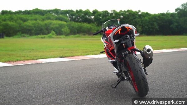 കൂടുതൽ മിടുക്കനായി പുതിയ ടിവിഎസ് അപ്പാച്ചെ RR310; റിവ്യൂ വിശേഷങ്ങൾ