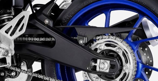 കാത്തിരിപ്പിന് വിരാമം കുറിച്ച് Yamaha Aerox 155 മാക്സി സ്കൂട്ടറും R15 M മോട്ടോർസൈക്കളിലും നാളെ വിപണിയിലെത്തും