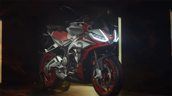 Aprilia Tuono 660 മിഡിൽ-വെയ്റ്റ് മോട്ടോർസൈക്കിളും ഇന്ത്യയിൽ എത്തി; വില 13.09 ലക്ഷം രൂപ