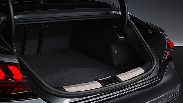 e-Tron GT ഇന്ത്യയില്‍ അവതരിപ്പിച്ച് Audi; വില 1.8 കോടി രൂപ