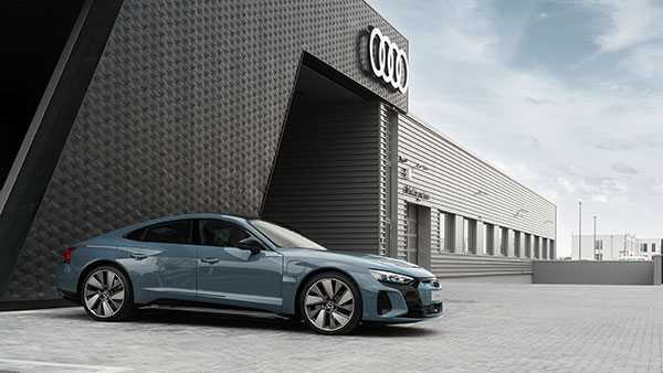 e-Tron GT ഇന്ത്യയില്‍ അവതരിപ്പിച്ച് Audi; വില 1.8 കോടി രൂപ